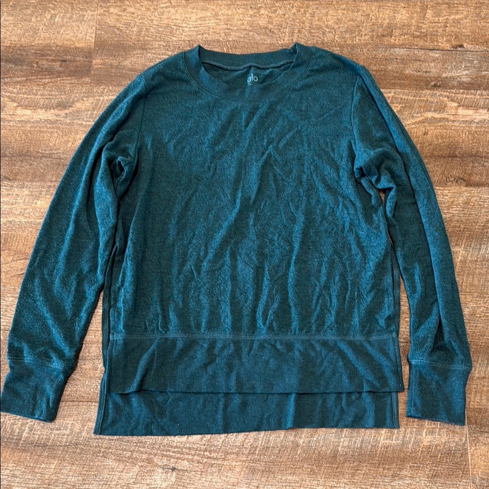 AloYoga Women’s Teal Green Crew Neck Slit Sides Long Sleeve Tee Shirt size small
